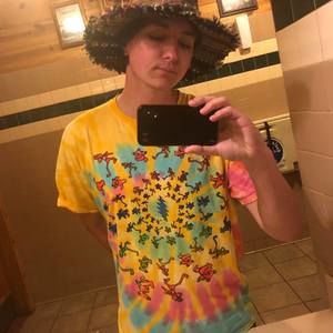 Meet your Posher, Jadon